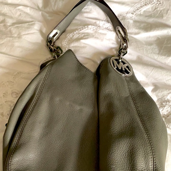 Michael Kors Hobo